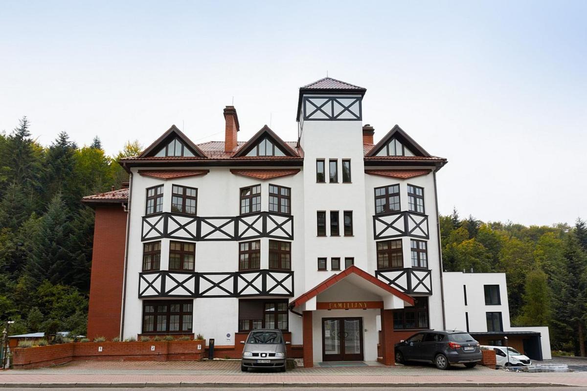Familijny Osrodek Wypoczynkowo - Rehabilitacyjny Krynica Zdroj Hotell Eksteriør bilde